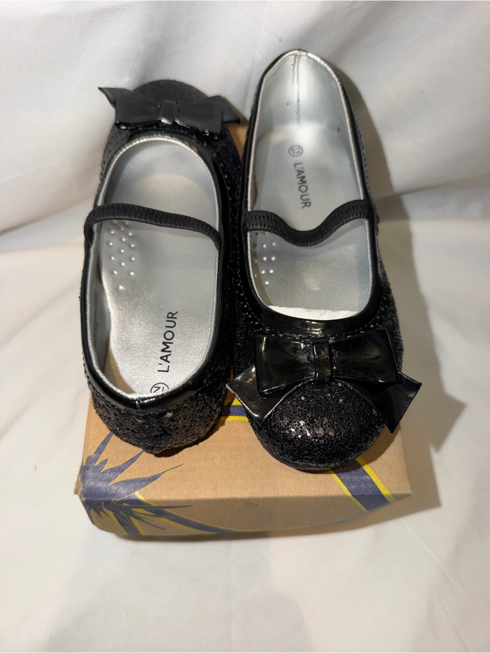 LAmour Black Sparkle Bow Mary Jane Girls Size 12
